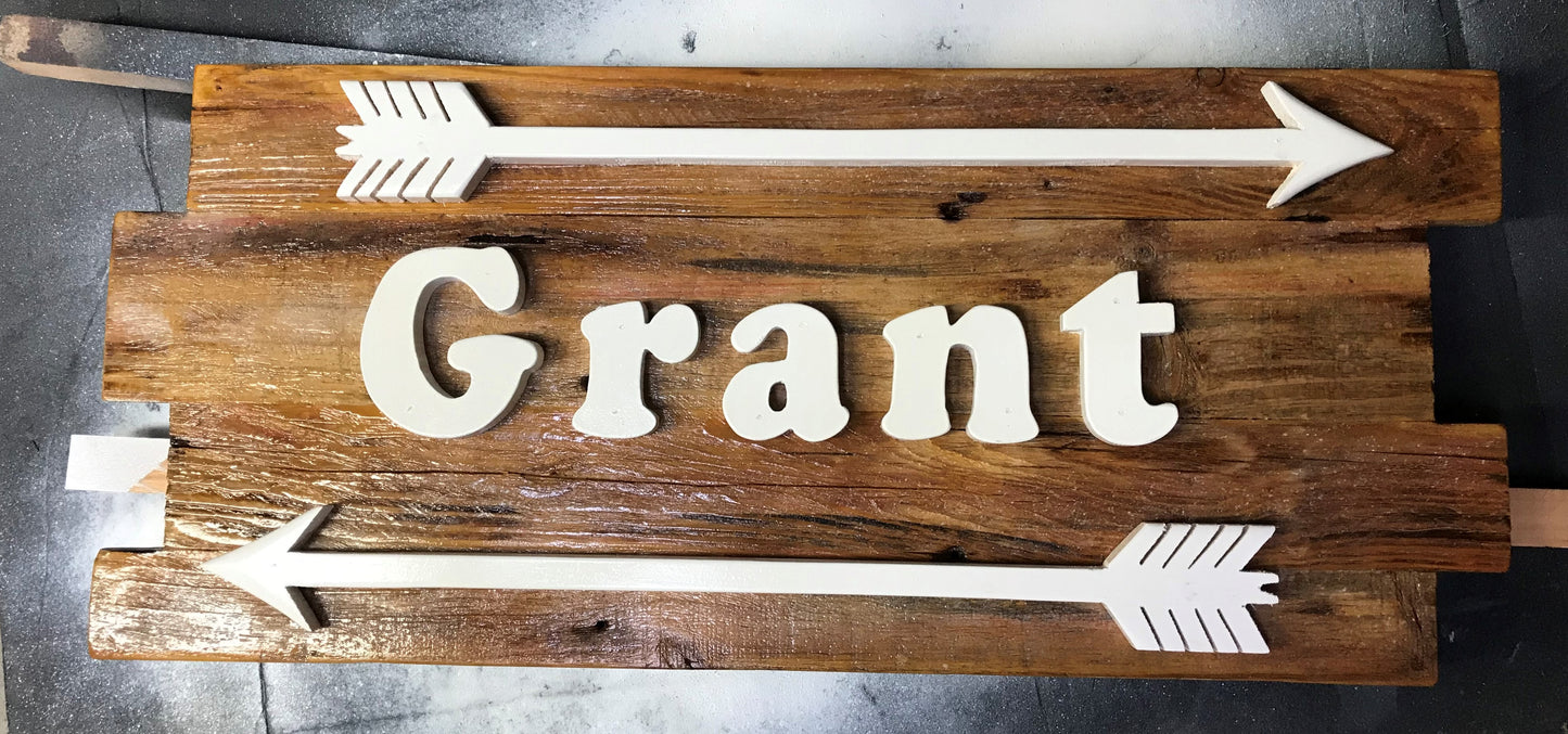 Child Name Signs w/arrows